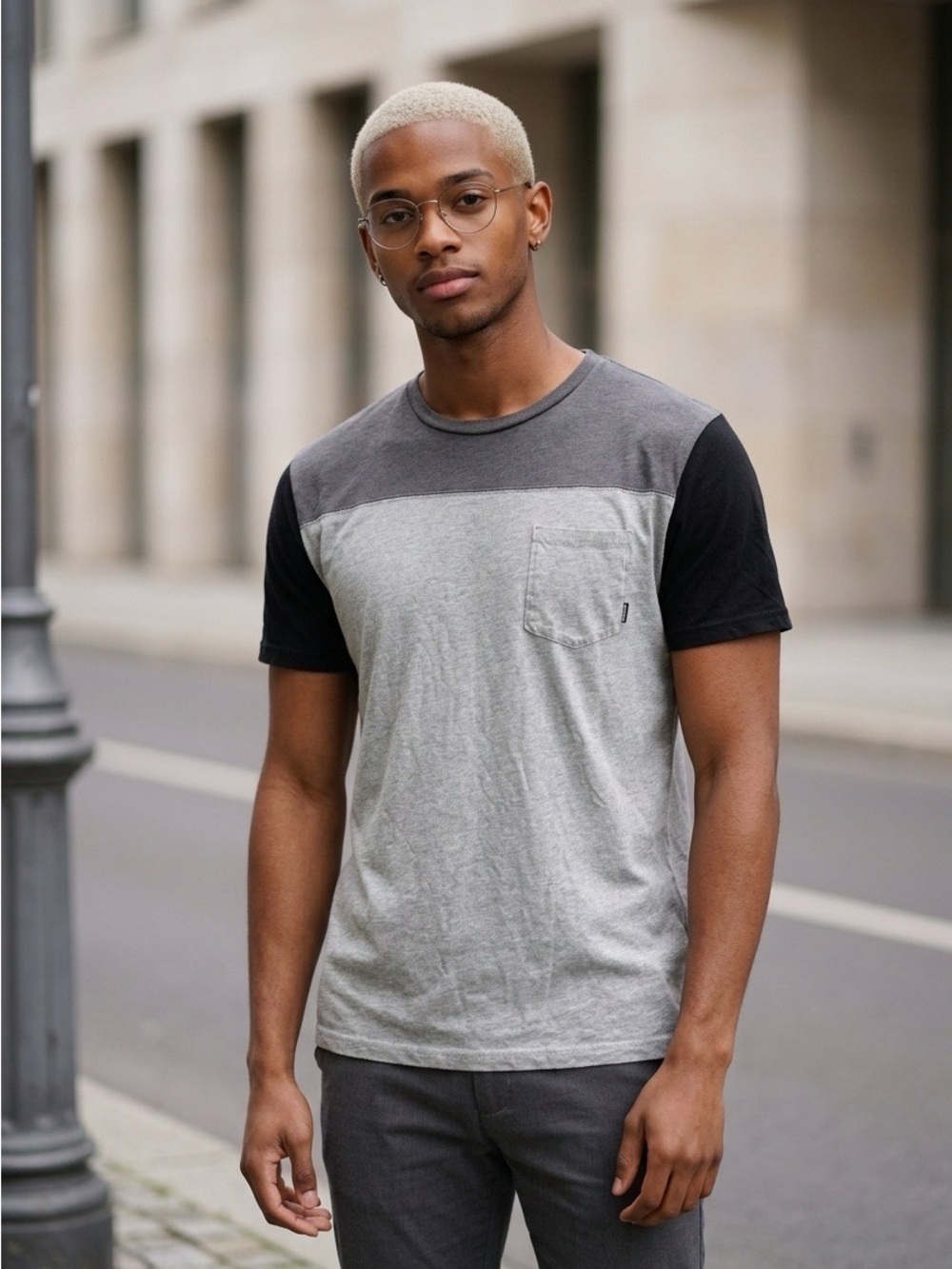 2312 - Billabong Men's Gray Colorblock Short Sleeve Pocket Tee